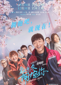 国产桃子趴着打光屁股sp抽打